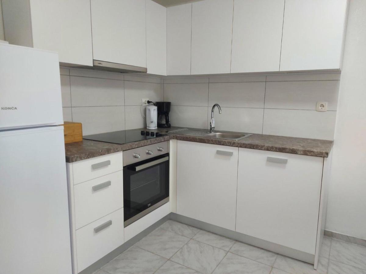 Apartments Jadranka 德拉马利 外观 照片