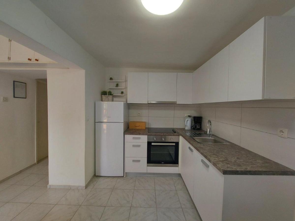 Apartments Jadranka 德拉马利 外观 照片
